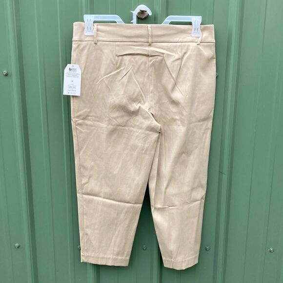 WOMEN’S Pull-On Stretch Comfy Capri Pants Size 8 - Picture 3 of 7